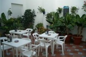 Hostal Azul Lepe Image