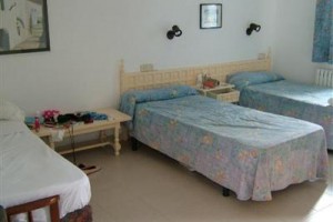 Hostal Club Hipico Image
