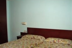 Hostal Del Ripolles Image