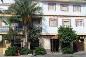 Hostal Santa Ana Image