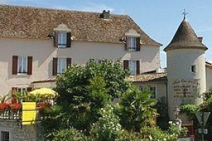 Logis Hostellerie des Ducs voted  best hotel in Duras