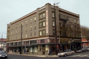 Hostelling International Seattle at American Hotel Image