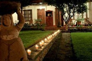 Hotel Mision Patzcuaro Image