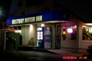Hostway Motor Inn Image
