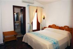 Hotel Al Faro Image