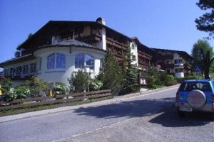 Hotel Alpenhof Ehrwald Image
