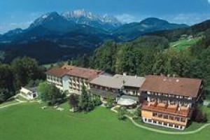 Alm- & Wellnesshotel Alpenhof Image