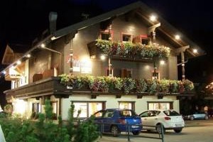Hotel Alpenrose Gerlos Image