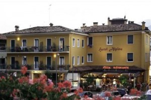 Hotel Alpino Malcesine Image