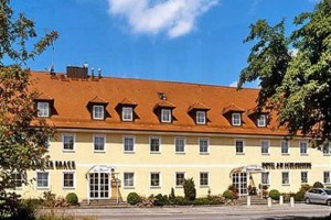 Hotel Am Schlossberg Erding Image