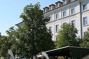 Hotel Am Waldschlösschen Dresden Image