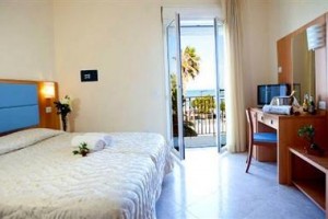 Hotel Ambassador Grottammare Image