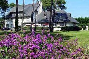 Hotel Auberge Du Sous Bois Erdeven Image