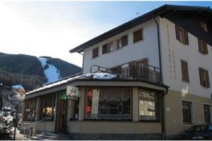 Hotel Aurora Aprica Image