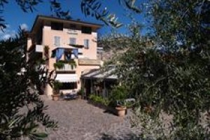 Hotel Aurora Nago-Torbole Image