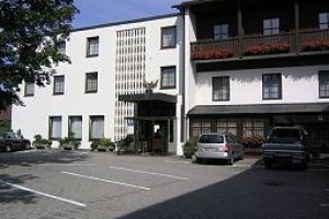 Hotel Bachmeier Image