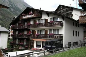 Hotel Garni Blauherd Image