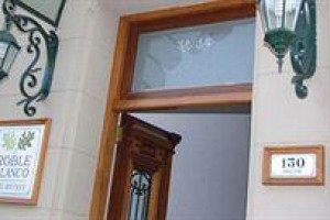 Hotel Boutique Roble Blanco Image