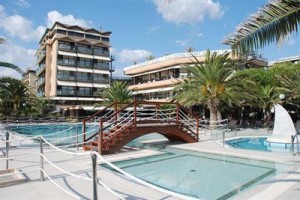 Hotel Caesar Lido di Camaiore Image