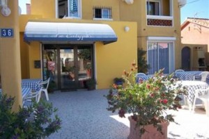 Hotel Calypso Hyeres Image