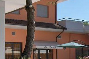 Hotel Carlo Image