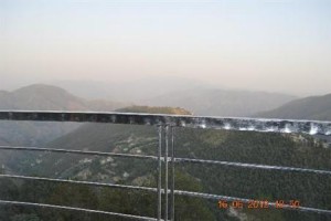 Hotel Chail Crown Image