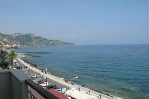 Hotel Costa Azzurra Giardini Naxos Image