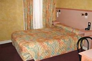 Hotel De L Etoile Colombes Image