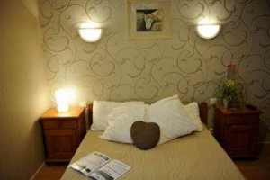 Hotel De La Vallee Saint-Chely-d'Aubrac voted  best hotel in Saint-Chely-d'Aubrac