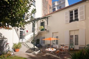 Hotel de Naples Image