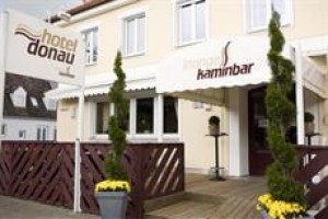 Hotel Donau Image