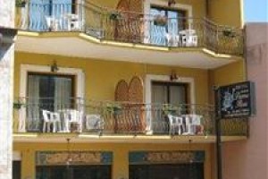 Hotel Donna Rosa Image