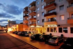 Hotel Dunenburg voted 9th best hotel in Westerland