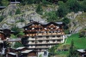 Silencehotel Edelweiss voted 3rd best hotel in Blatten
