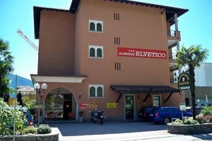 Hotel Elvetico Image