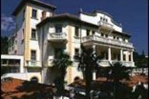 Hotel Esplanade voted 9th best hotel in Crikvenica