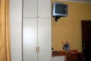 Hotel Fontana Image