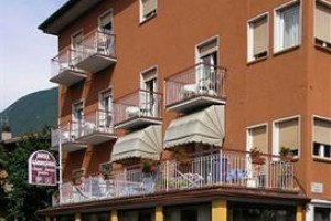 Hotel Gardesana Malcesine Image