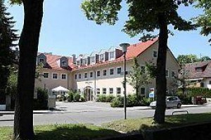 Hotel Garni Erber Ismaning voted 7th best hotel in Ismaning