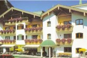 Hotel Garni Ferienhof Mayrhofen Image