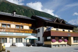 Hotel Garni Versail Galtur Image