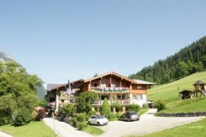Hotel-Gasthof Hindenburglinde voted 9th best hotel in Ramsau