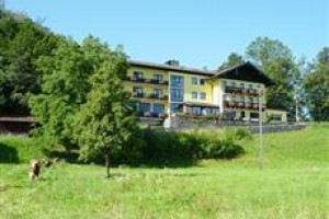 Hotel Gasthof Zur Schönen Aussicht Übersee Image