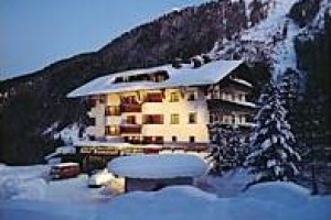 Hotel Grischuna Image