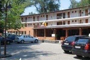 Hotel Holiday Siofok Image