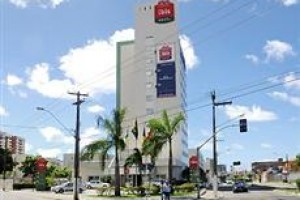 Ibis Aracaju Image