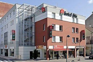 Ibis Mulhouse Bale Aeroport voted  best hotel in Saint-Louis 