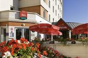 Hotel Ibis Paris Defense Courbevoie Image