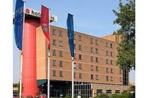 Ibis Rotterdam Vlaardingen voted 2nd best hotel in Vlaardingen