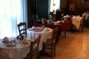 Hotel Iena Image